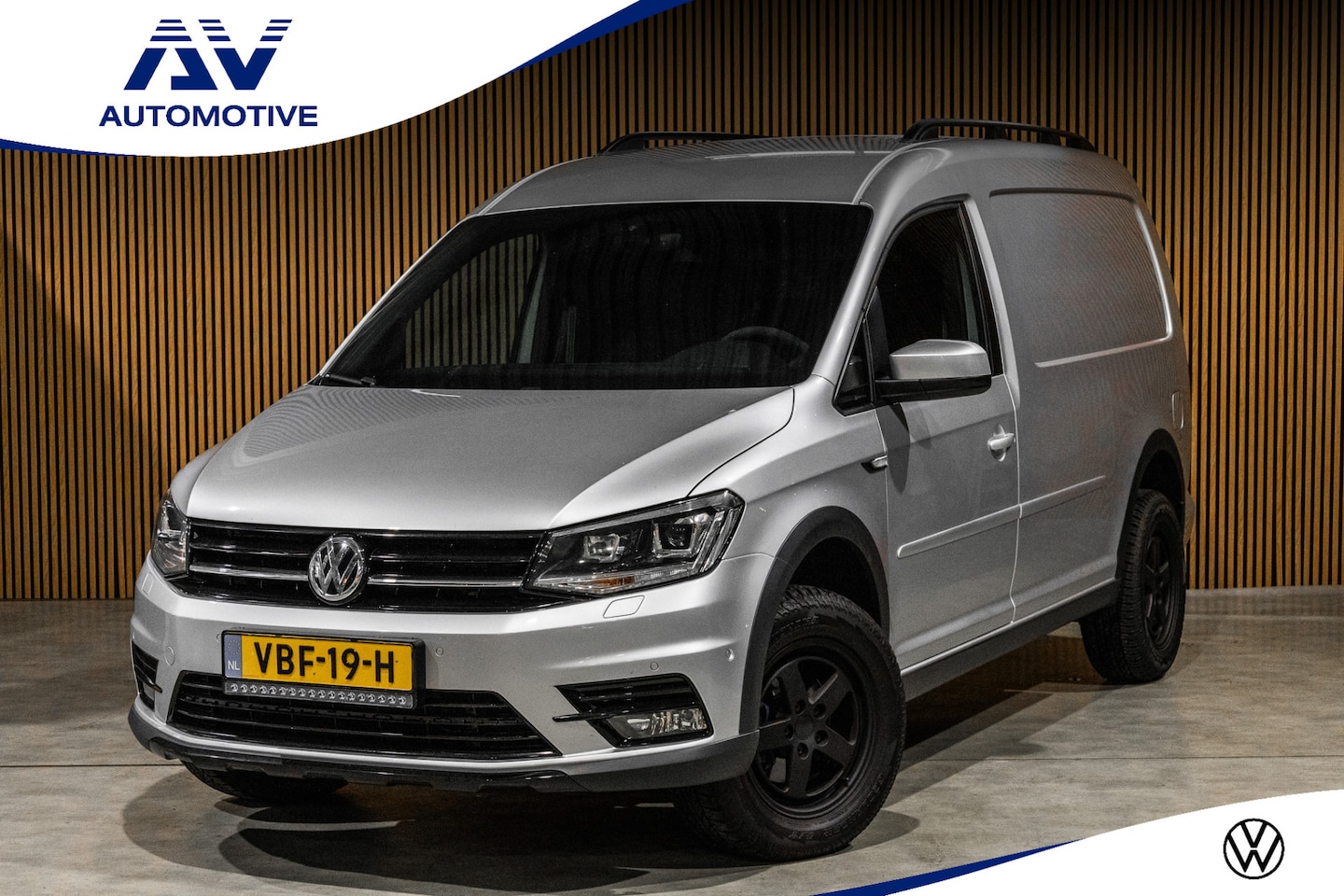 Volkswagen Caddy Maxi - 2.0 TDI L2H1 Exclusive | Bi-Xenon | CarPlay | Elek stoelen | Stoelverwarming | Camera | Al - AutoWereld.nl