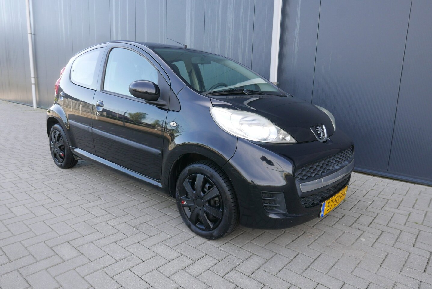 Peugeot 107 - 1.0-12V XS AIRCO, 5 DEURS. - AutoWereld.nl