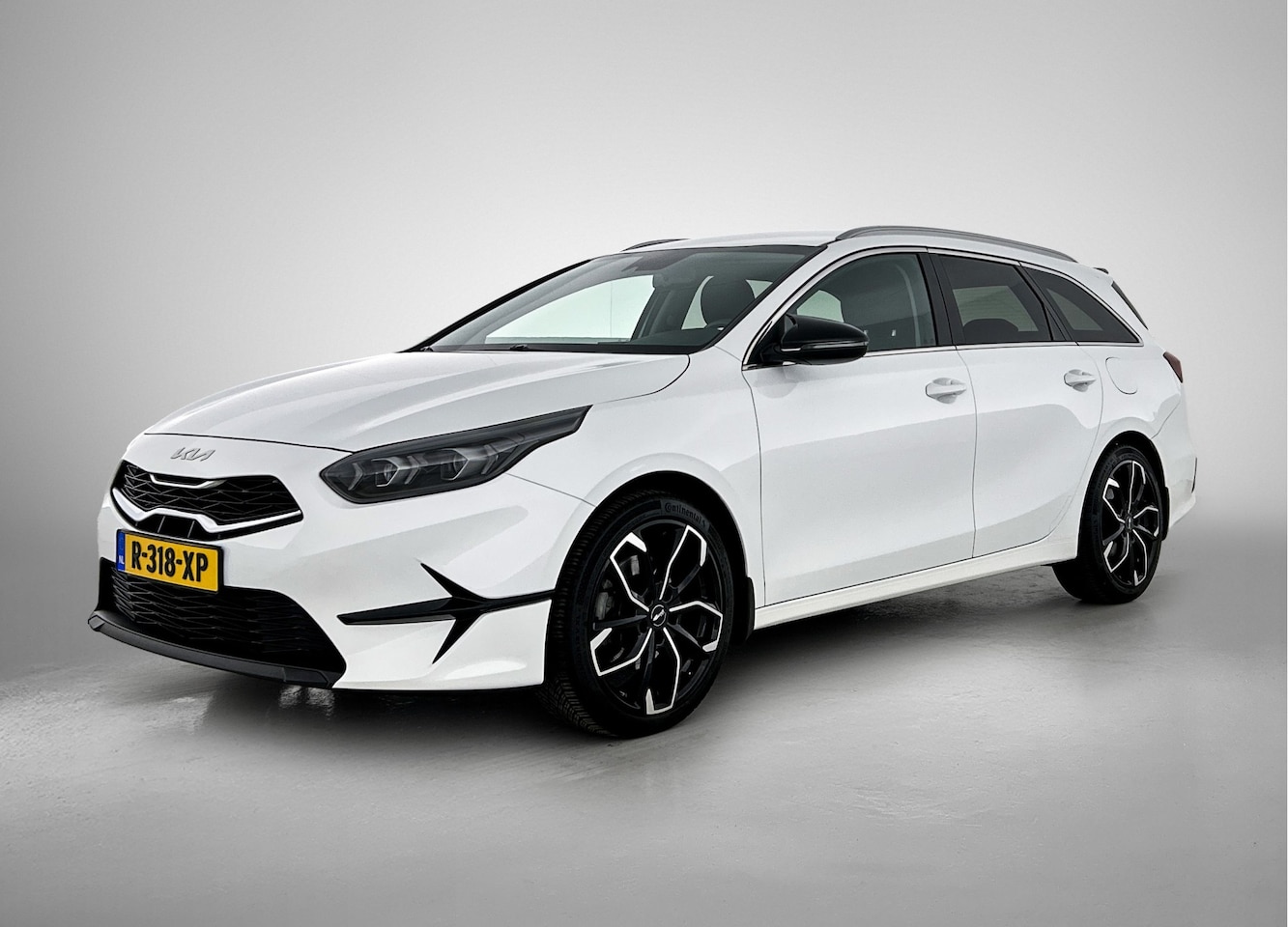 Kia Cee'd Sportswagon - Ceed 1.5 T-GDi DynamicPlusLine | Trekhaak | 18" LM Velgen | Stuur-/Stoelverwarming | Camer - AutoWereld.nl