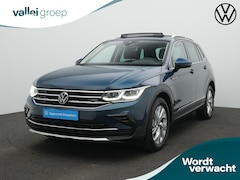 Volkswagen Tiguan - 1.4 TSI 245 pk eHybrid Elegance | Panoramadak | Trekhaak | IQ Light | Achteruitrijcamera |
