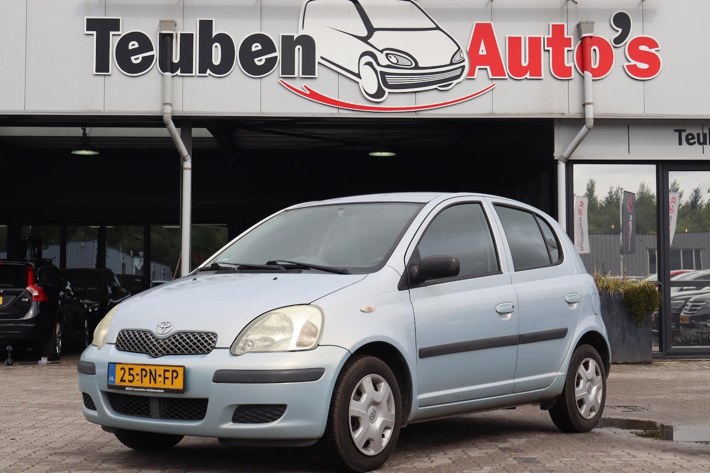 Toyota Yaris - 1.0 VVT-i Idols | 5 deurs | Elek ramen | Leuke auto - AutoWereld.nl