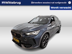 CUPRA Formentor - 1.4 e-Hybrid VZ Performance / AUTOMAAT/ 245 PK/ TREKHAAK/ PANODAK/ NAVI/ CRUISE/ DIGITAL D