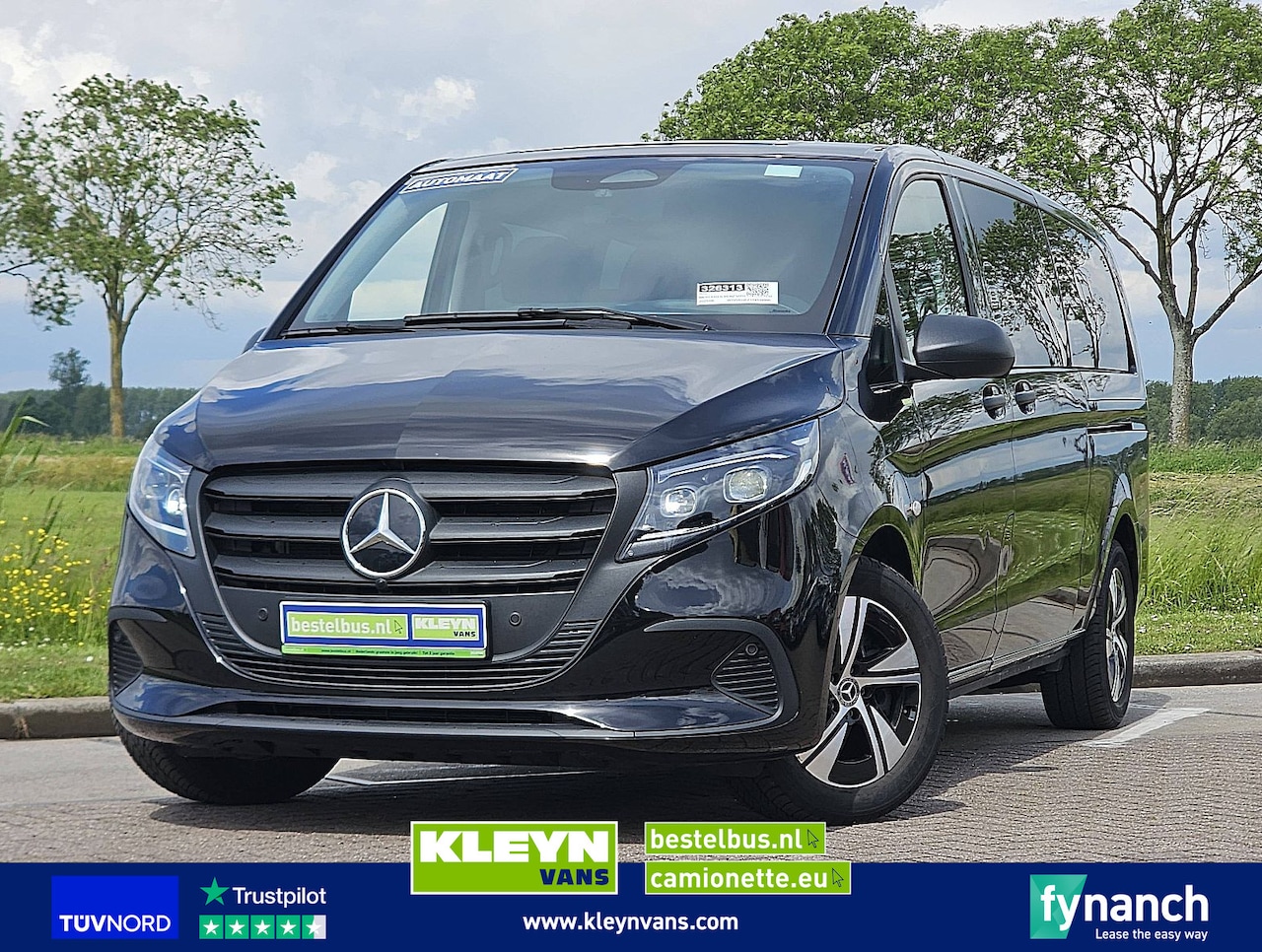 Mercedes-Benz Vito Tourer - 114 CDI L3 XL 9-Persoons LED - AutoWereld.nl