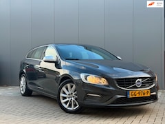 Volvo V60 - 1.6 D2 R-Design