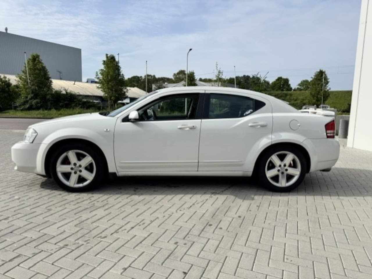 Dodge Avenger - 2.7 V6 AUTOMAAT Airco Cruise Park.Sens Elec.Ramen - AutoWereld.nl