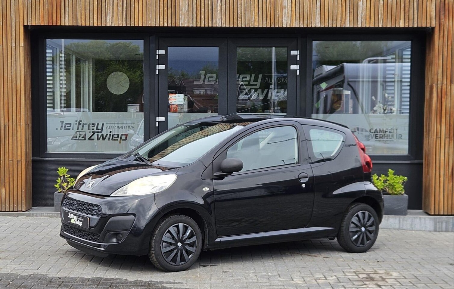 Peugeot 107 - 1.0 Access Accent airco. nieuwe apk. - AutoWereld.nl