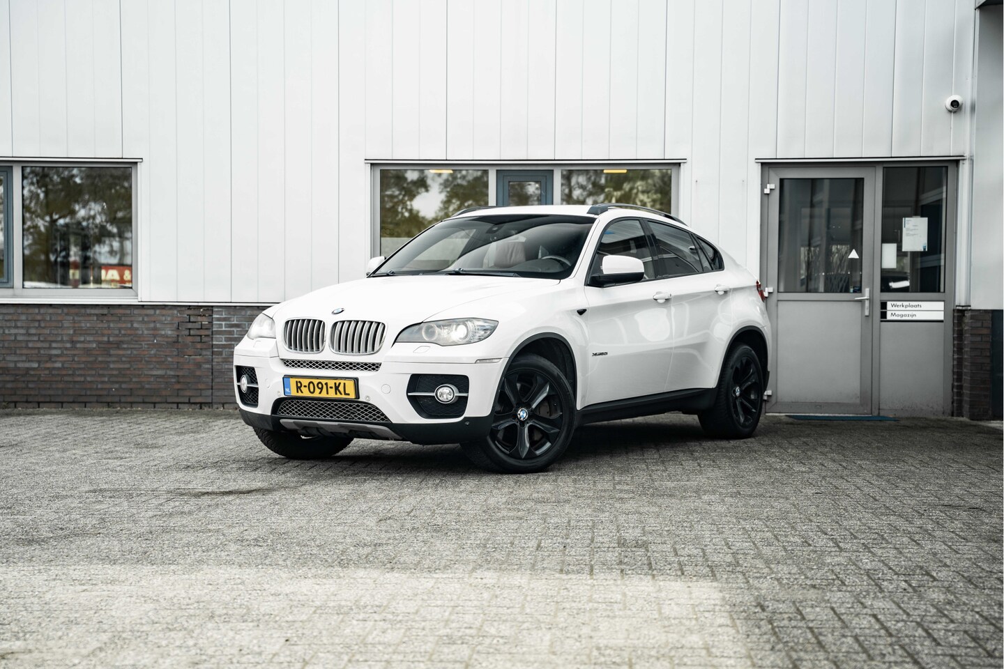 BMW X6 - xDrive50i - AutoWereld.nl