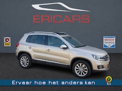 Volkswagen Tiguan - 1.4 TSI Sport&Style 4Motion PANODAK NAVI TEL