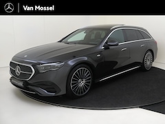 Mercedes-Benz E-klasse Estate - 300 e AMG Line Panoramadak / Stoel verwarming-verkoeling / 20' / Superscreen / Memory