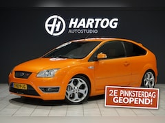 Ford Focus - 2.5-20V ST 226PK 3-DRS *ELECTRIC ORANGE* + CARPLAY / XENON