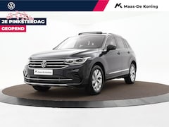 Volkswagen Tiguan - 1.4 TSI 245pk DSG eHybrid Elegance · Camera · Panoramadak · Dodehoek Detectie · Keyless ·