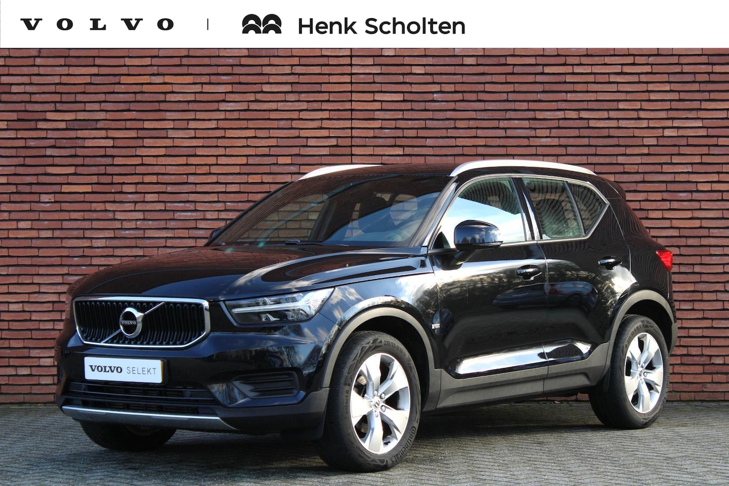 Volvo XC40 - T2 Momentum | Parkeersensoren voor+achter | Parkeercamera | Cruise control | Climate contr - AutoWereld.nl