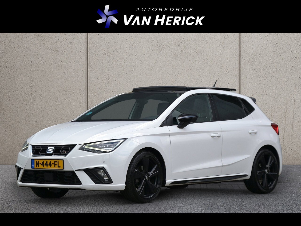 SEAT Ibiza - 1.0 TSI FR 116PK Business Intense Automaat | Panoramadak | ACC | Beats Audio | Full LED - AutoWereld.nl