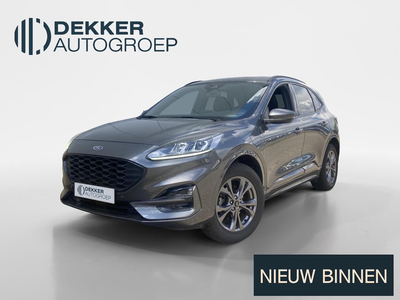 Ford Kuga - 2.5 PHEV ST-Line AGR stoelen elektrisch verstelbaar  - Alcantara Lederen bekleding - Winte - AutoWereld.nl