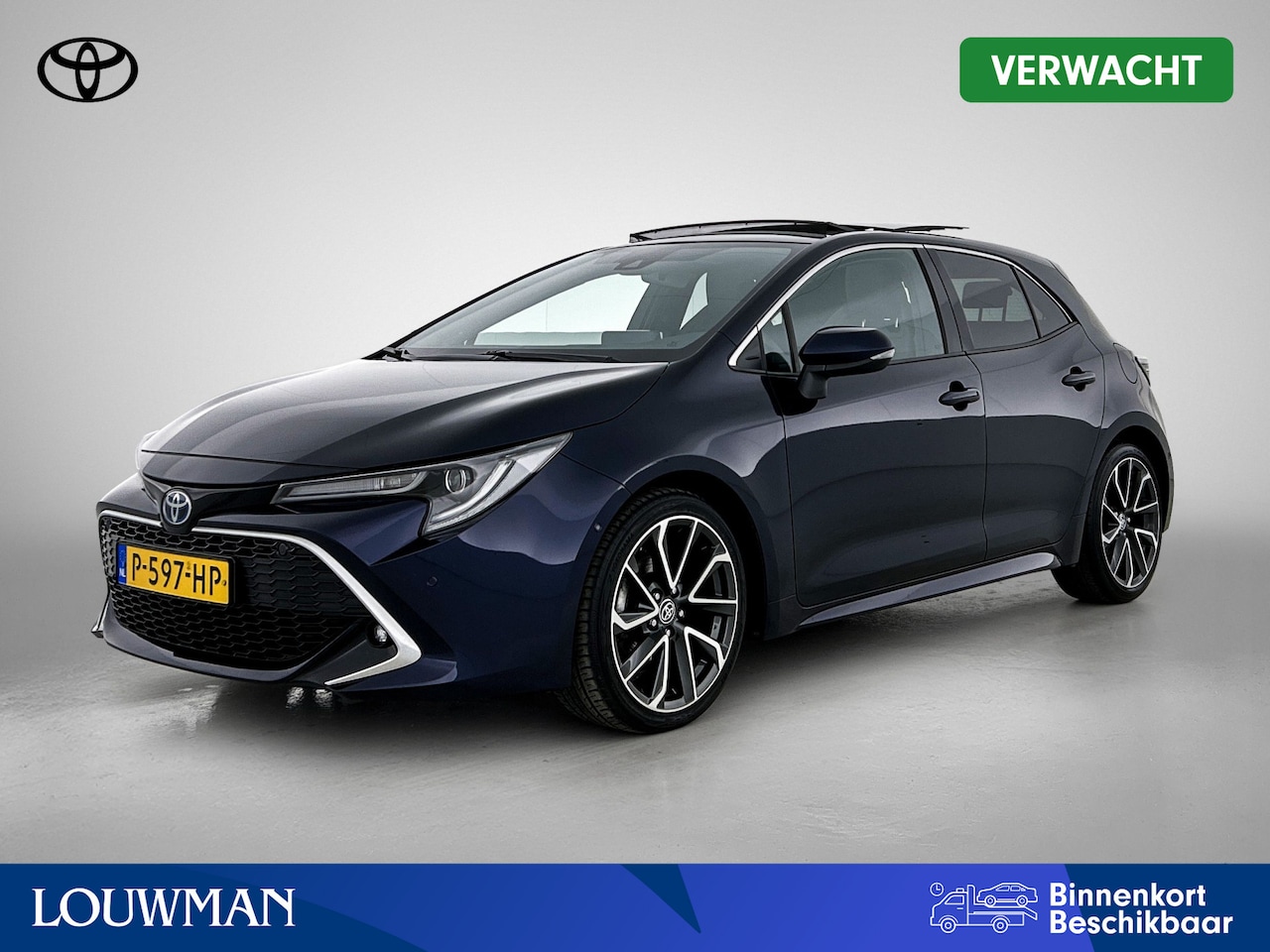 Toyota Corolla - 1.8 Hybrid Executive | BTW Voertuig | Panoramadak | JBL | Head-Up Display | Dodehoek detec - AutoWereld.nl