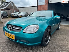 Mercedes-Benz SLK-klasse - 230 K. AMG Pakket-AUTOMAAT-AIRCO-LEDER-CRUISE-MOOIE GOED RIJDENDE AUTO