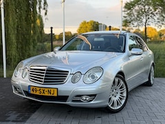 Mercedes-Benz E-klasse - 200 K. Avantgarde AUT / CRUISE / CLIMA / PANO