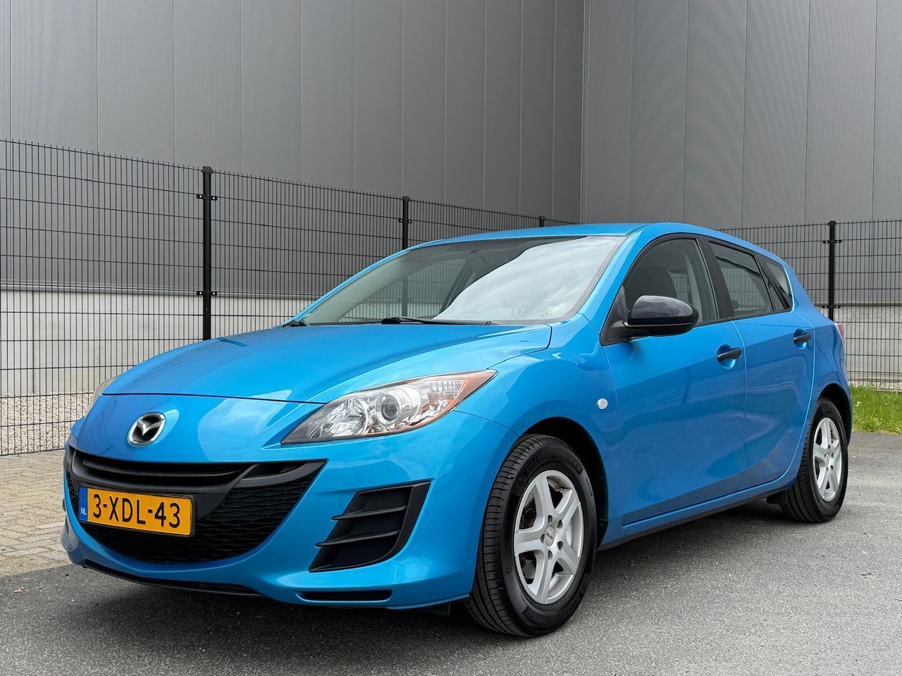 Mazda 3 - 1.6 Business | NIEUWE APK | NETTE AUTO - AutoWereld.nl