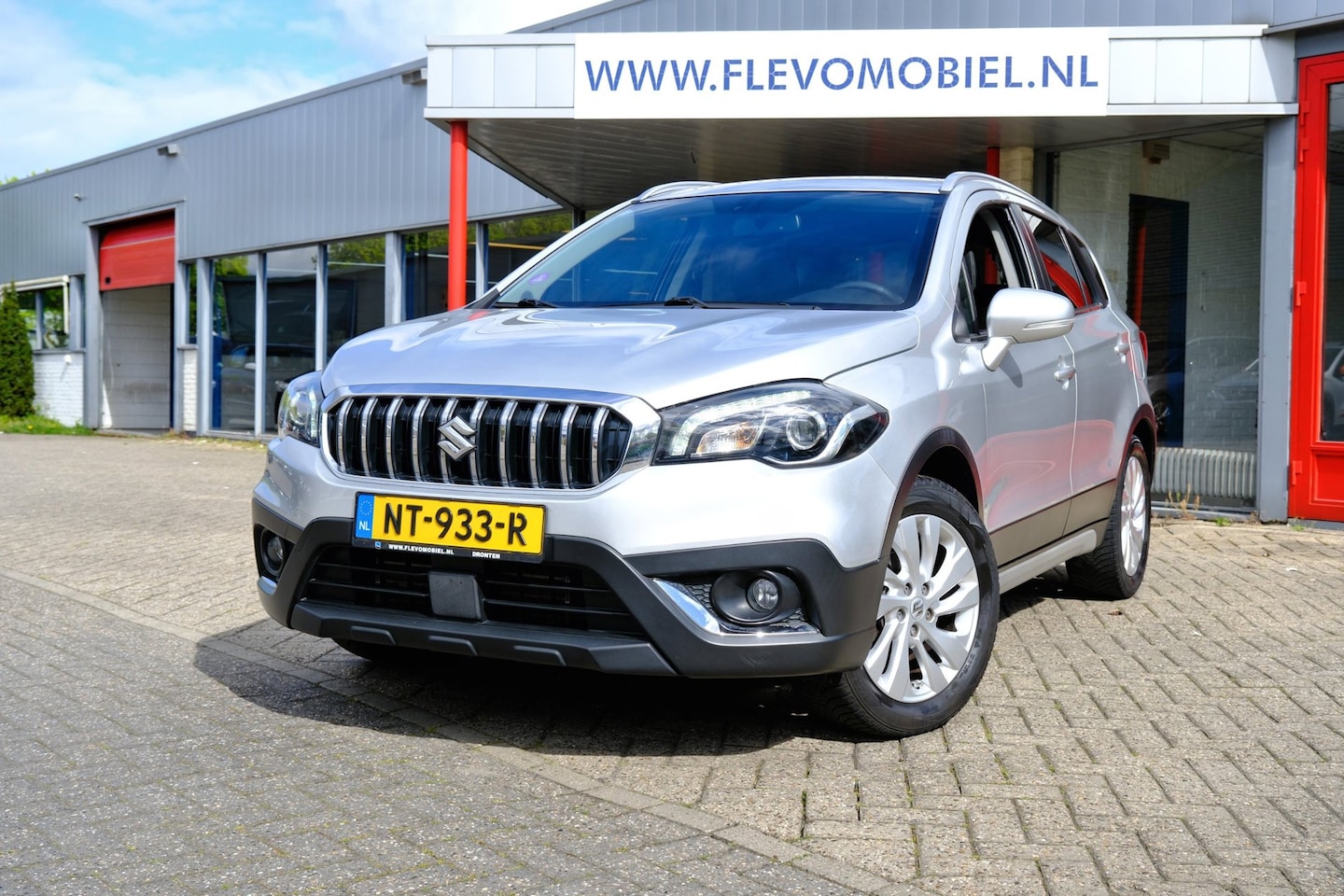 Suzuki S-Cross - 1.0 Boosterjet Exclusive Navi|Clima|LMV - AutoWereld.nl