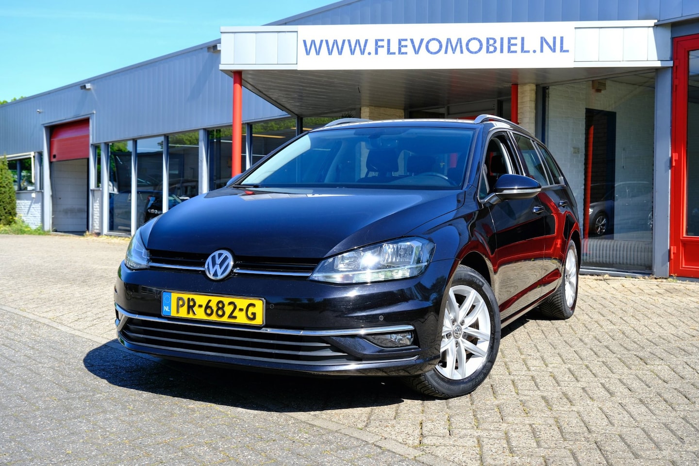Volkswagen Golf Variant - 1.0 TSI Comfortline Navi|1e Eig|Clima|LMV|Adapt.Cruise - AutoWereld.nl