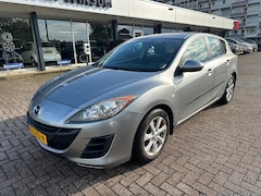 Mazda 3 - 3 2.0 Limited Automaat Airco Lmv Trekhaak Nap