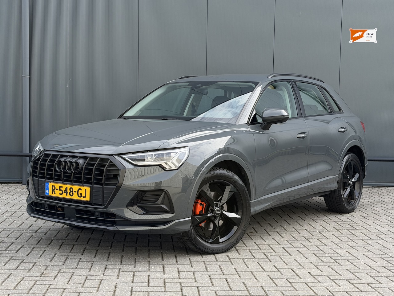 Audi Q3 - 35 TFSI 150pk AUT 2019 | Virtual | Carplay | Matrix | Cruise | Stoelverwarming - AutoWereld.nl