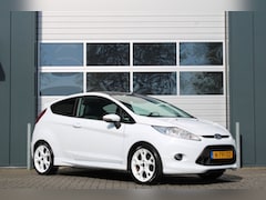 Ford Fiesta - 1.6 Sport Clima/Cruise/Stoelverwarming/PDC/Bluetooth/Sportstoelen/RadioCD.AUX.USB/17"LM/Is