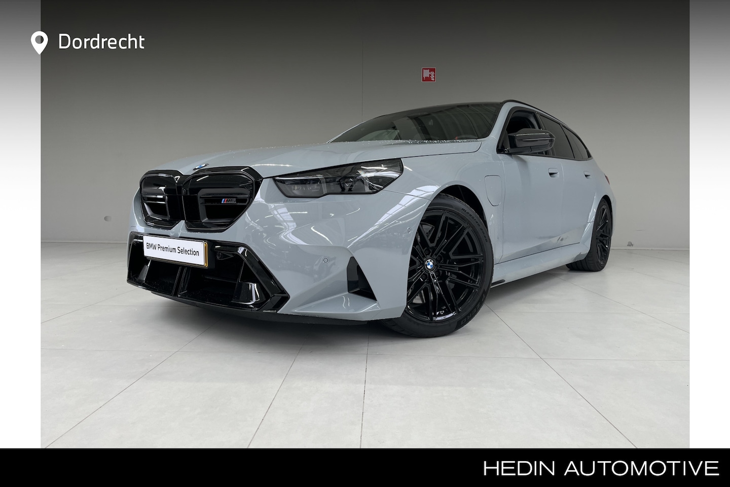 BMW 5-serie Touring - M5 | 2026 | M Driver's Pack | Trekhaak | Alcantara Hemel | Panorama | Driving Assistant Pr - AutoWereld.nl