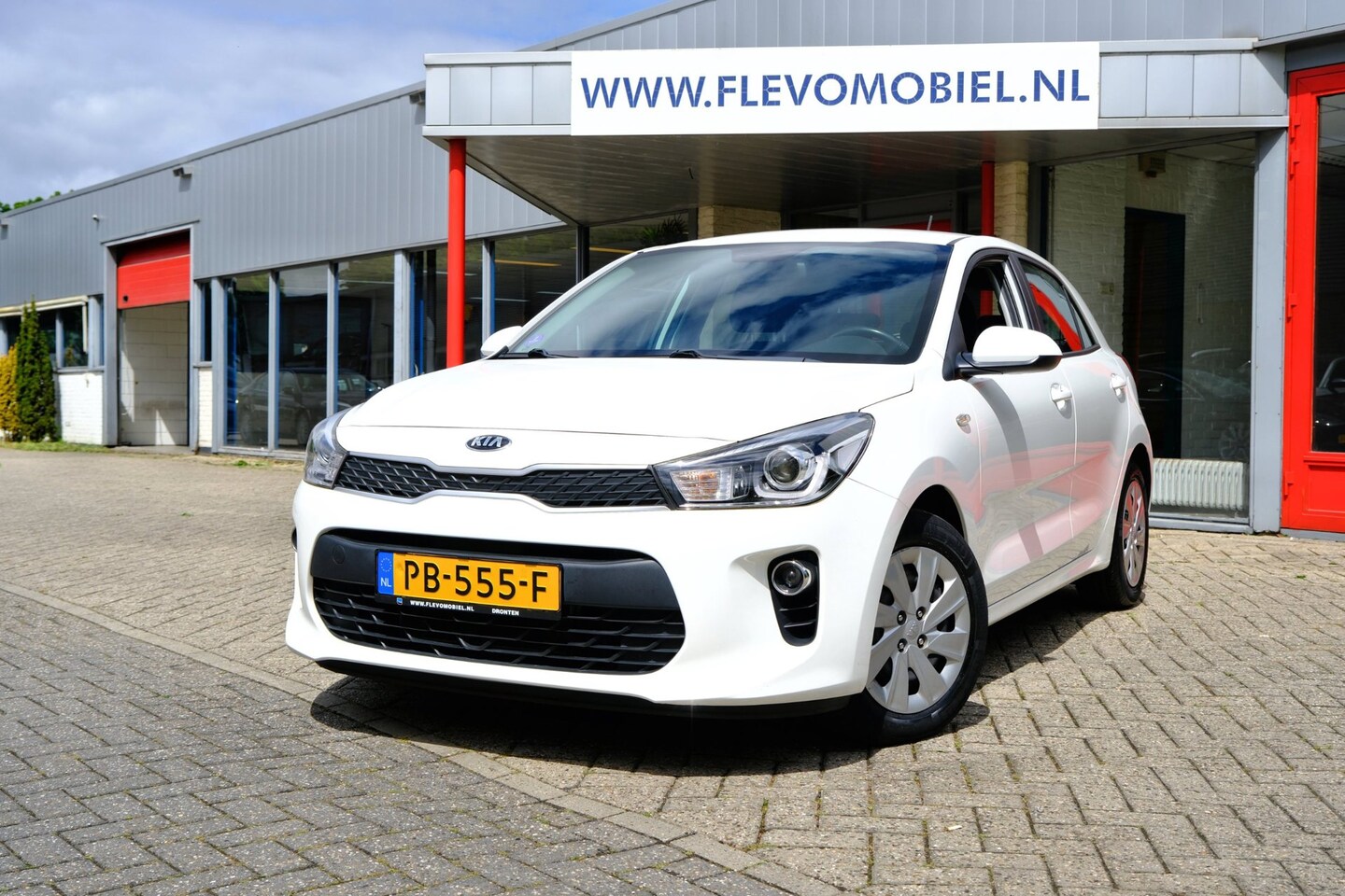 Kia Rio - 1.0 TGDI ComfortPlusLine Navigator 5-drs Navi|Airco|Carplay - AutoWereld.nl