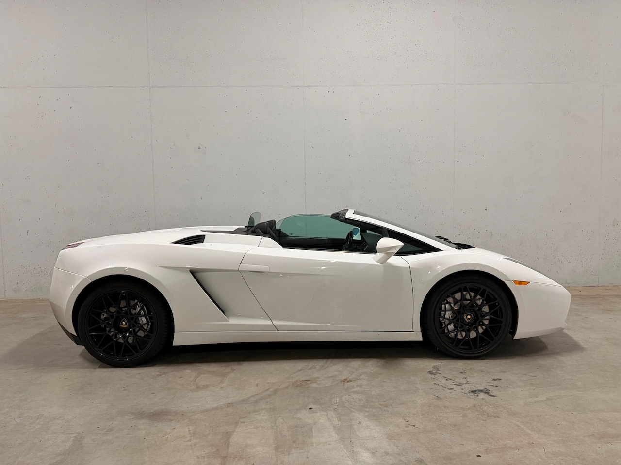 Lamborghini Gallardo - 5.0 V10 Spyder BTW 21% Leer Navi Cabrio - AutoWereld.nl