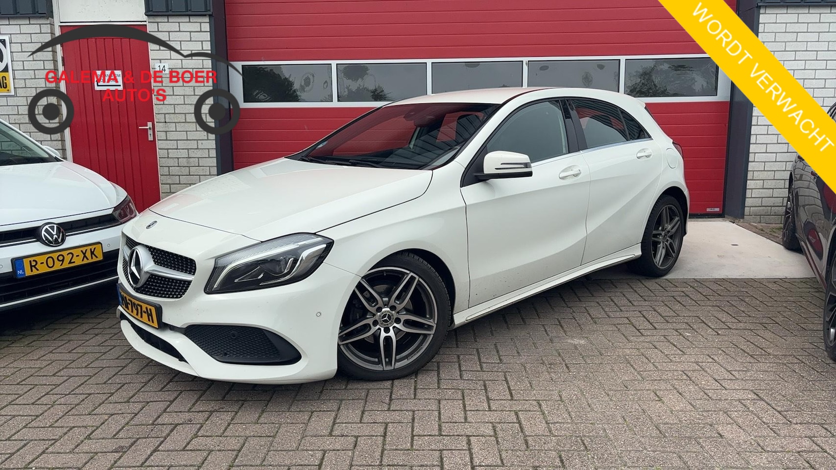 Mercedes-Benz A-klasse - 180 Business Solution AMG AUTOMAAT / FULL LED / STOELVERW / CAMERA / NAVI / AIRCO / PDC / - AutoWereld.nl