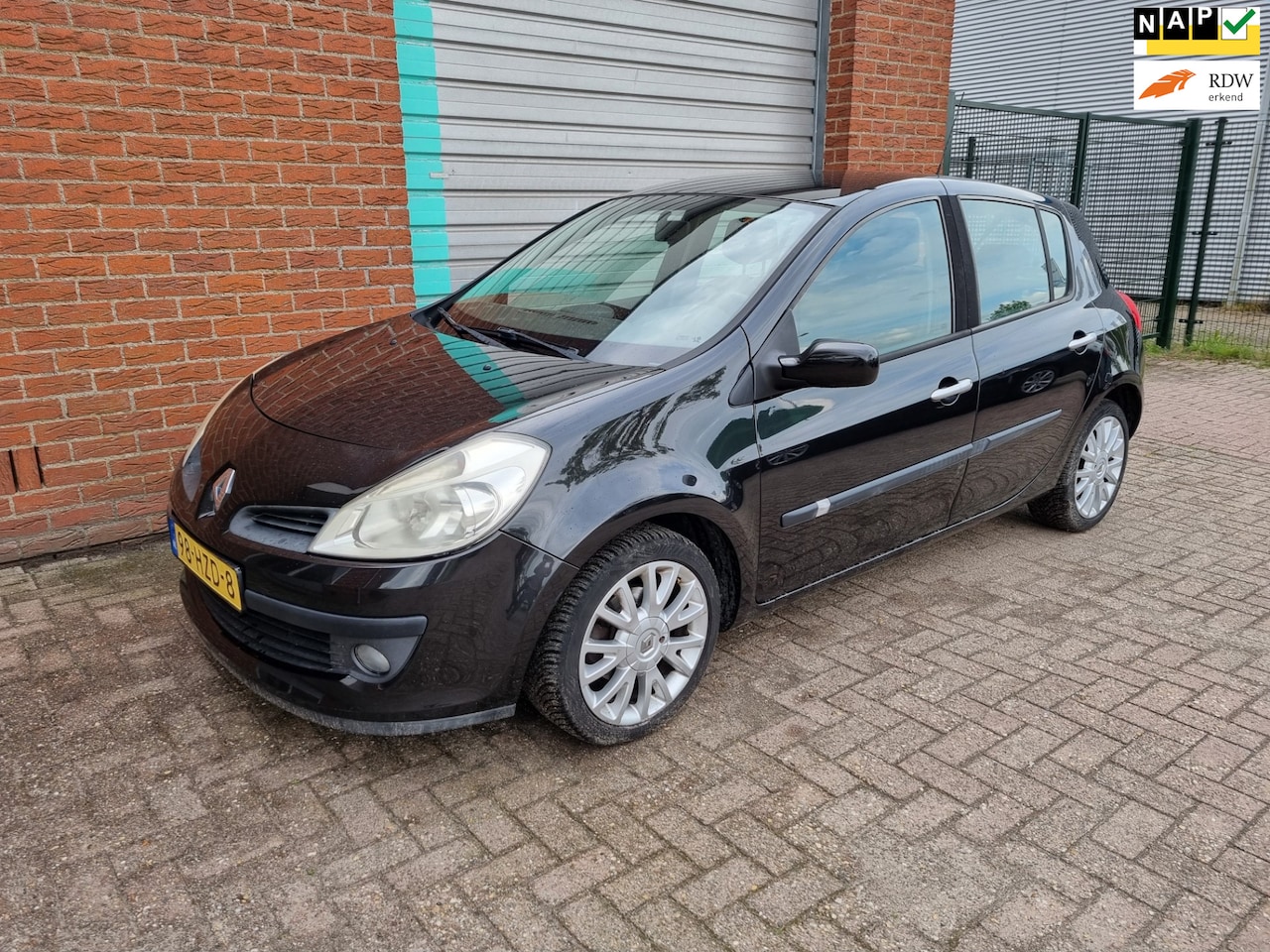 Renault Clio - 1.2 TCE Collection 5-Drs Airco! Bj:2009 NAP! - AutoWereld.nl