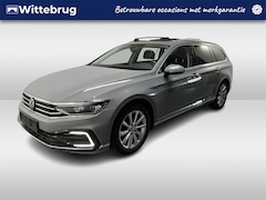 Volkswagen Passat Variant - 1.4 TSI PHEV GTE / AUTOMAAT/ PANO/ LEER/ STANDKACHEL/ DCC/ 360 CAMERA/ MEMORY SEAT/ MASSAG