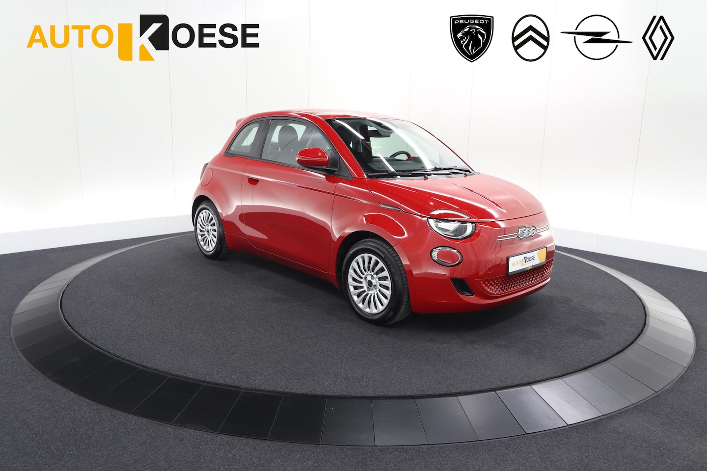 Fiat 500 - Urban 42 kWh | 3 Fase | Camera | Apple Carplay | Keyless start - AutoWereld.nl
