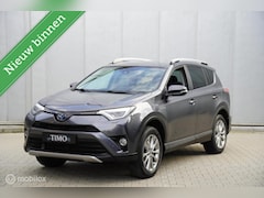 Toyota RAV4 - 2.5 Hybrid AWD Style 1650 KG Trekgewicht