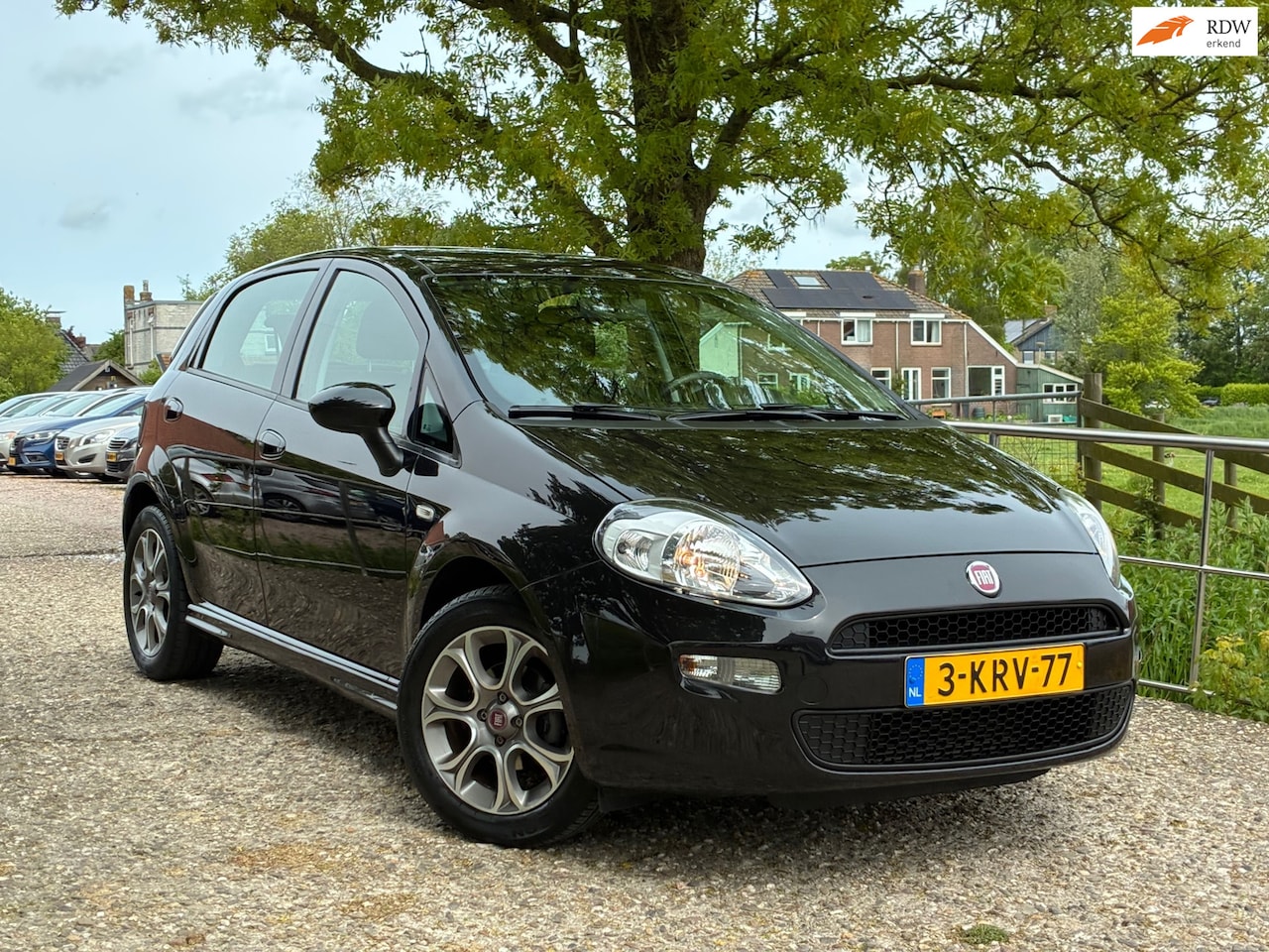 Fiat Punto Evo - 0.9 TwinAir Pop | '' 95.000 KM '' + Cruise + Airco Nu € 4.975,-!!! - AutoWereld.nl
