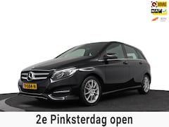 Mercedes-Benz B-klasse - 180 Ambition Automaat/Navigatie/Trekhaak/Parkeersensoren