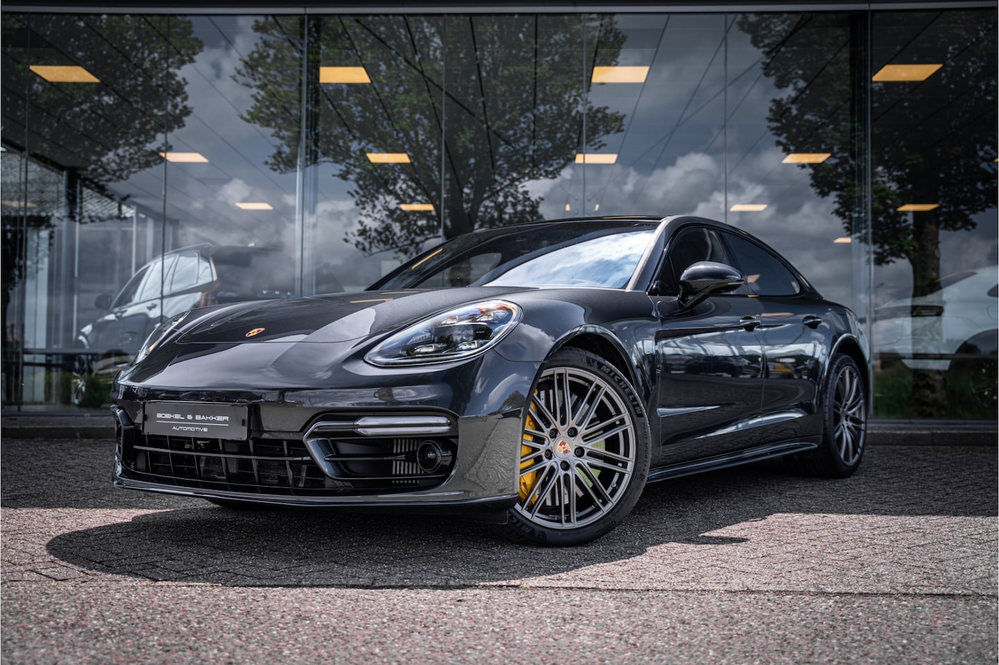 Porsche Panamera - 4.0 Turbo S E-Hybrid (700pk) ** PCCB ** Burmester ** NL auto Sport Design ** Soft-close ** - AutoWereld.nl