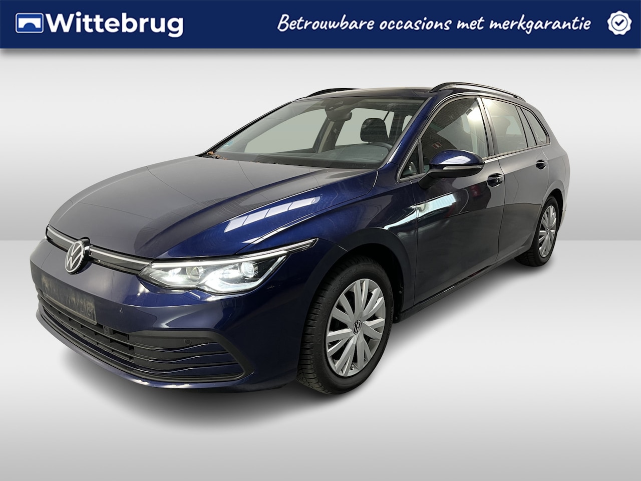 Volkswagen Golf Variant - 1.5 eTSI Life / AUTOMAAT/ ADAPTIVE CRUISE/ PARKEER SENSOREN V+A/ STUUR+STOELVERWARMING/ AP - AutoWereld.nl