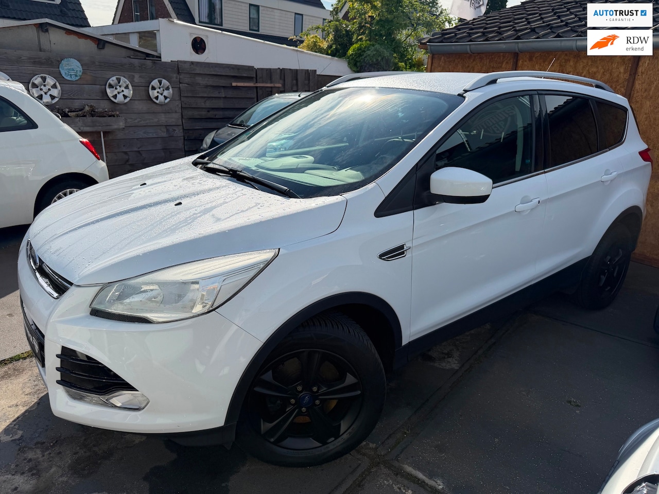 Ford Kuga - 1.5 Titanium Styling Pack 4WD 1.5 Titanium Styling Pack 4WD - AutoWereld.nl