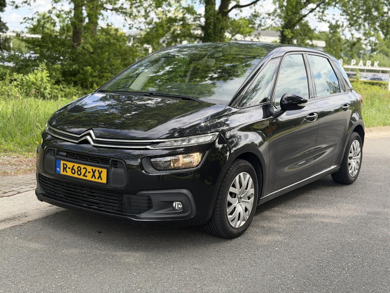 Citroën C4 Picasso - 1.2 PureTech Start 1.2 PureTech Start - AutoWereld.nl