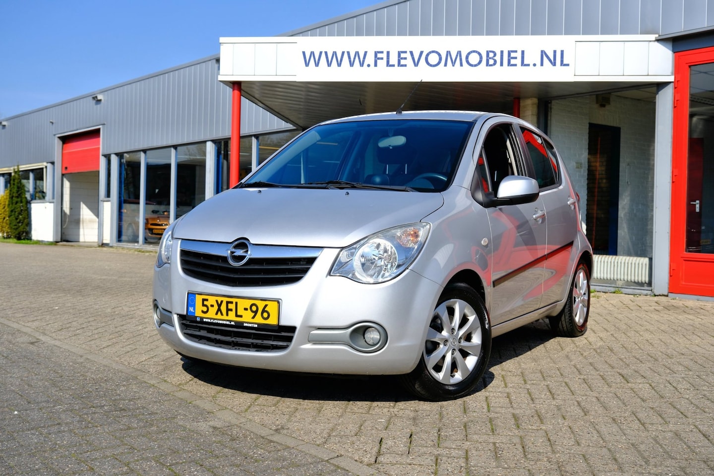 Opel Agila - 1.0 Berlin 5-drs Airco|LMV - AutoWereld.nl