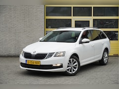 Skoda Octavia Combi - 1.5 TSI 150PK Automaat Business Edition BJ2019 Lmv 16" | Led | Pdc | Afneembare trekhaak |