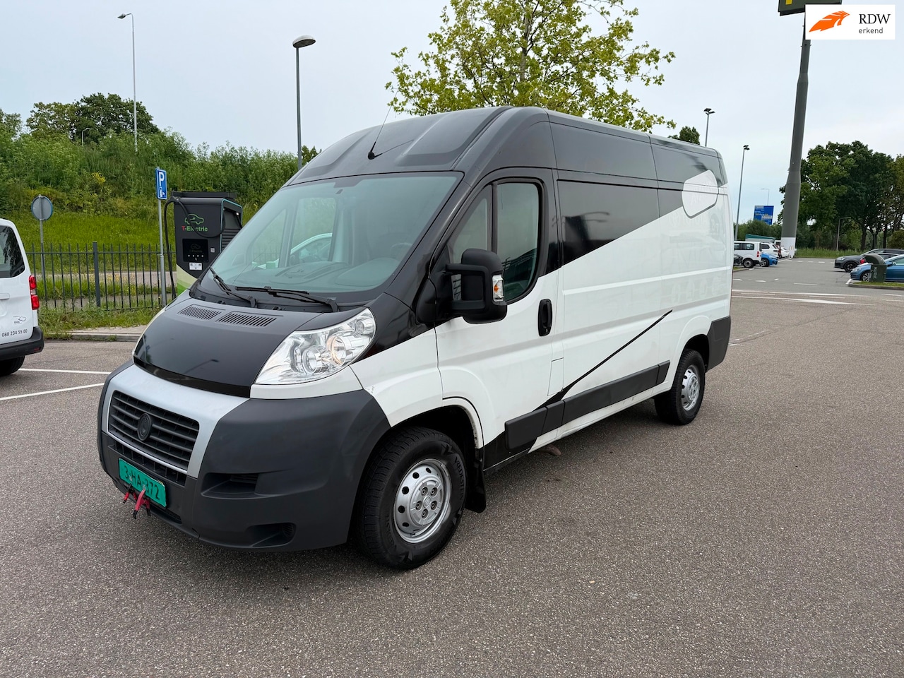 Fiat Ducato - 35H 2.3 MultiJet LH2 Gran Volume!AIRCO!ELECKTRISH RAAM!SPIEGEL!BANDEN GOED!TREKHAAK!88KW!1 - AutoWereld.nl