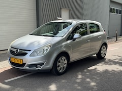 Opel Corsa - 1.2-16V Enjoy