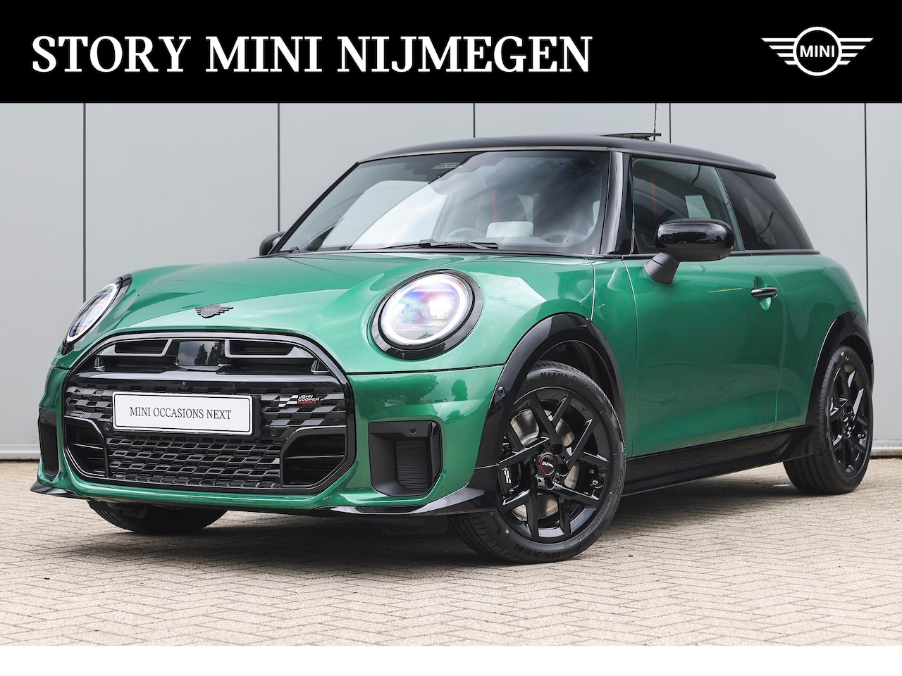 MINI Cooper S - Hatchback Automaat / John Cooper Works / Pakket XL / 17" JCW Sprint Spoke black - AutoWereld.nl