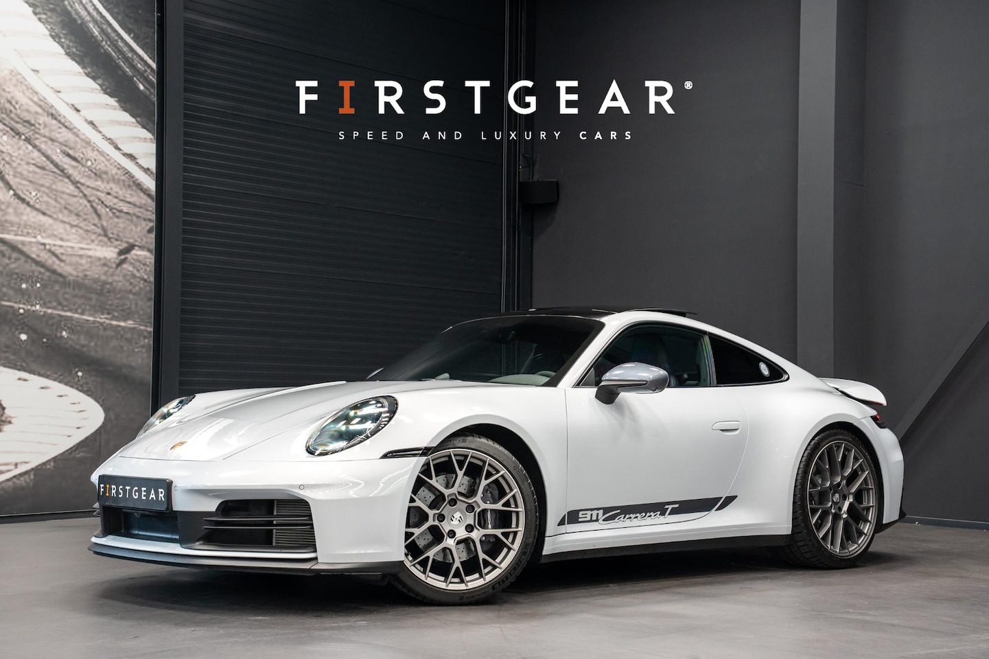 Porsche 911 - 3.0 Carrera T *FACELIFT / BOSE / Schuifdak / Sportuitlaat / Vierwiel-besturing / Achterlic - AutoWereld.nl