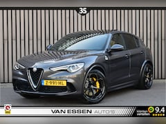 Alfa Romeo Stelvio - 2.9 V6 AWD Quadrifoglio Pano Camera Memory Carbon ACC Stoel/Stuurverw