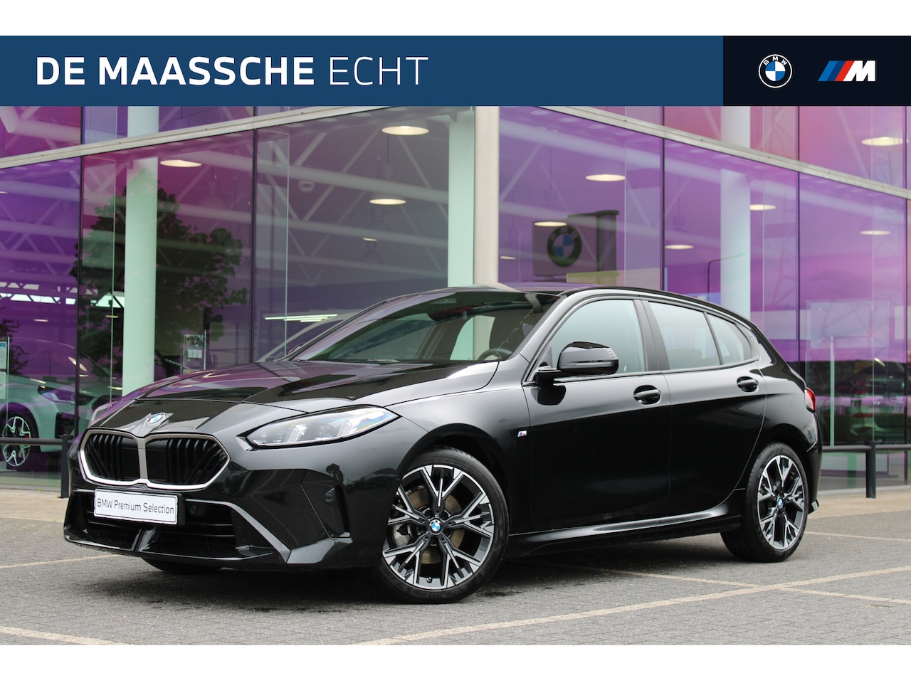 BMW 1-serie - 120 M Sport Automaat / Sportstoelen / Comfort Access / Achteruitrijcamera / Adaptieve LED - AutoWereld.nl