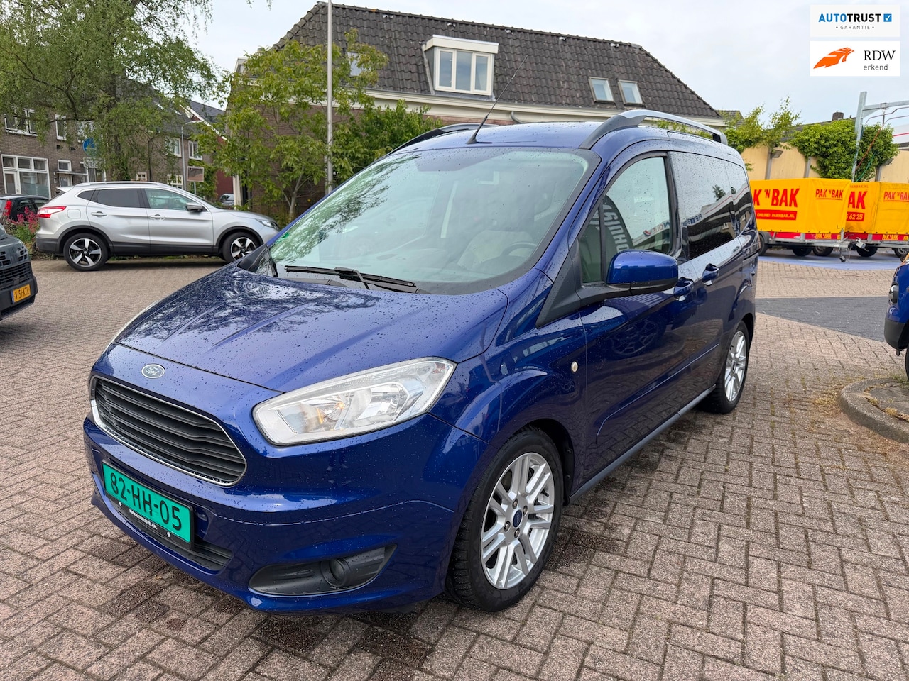 Ford Tourneo Courier - 1.0 Titanium 1.0 Titanium - AutoWereld.nl